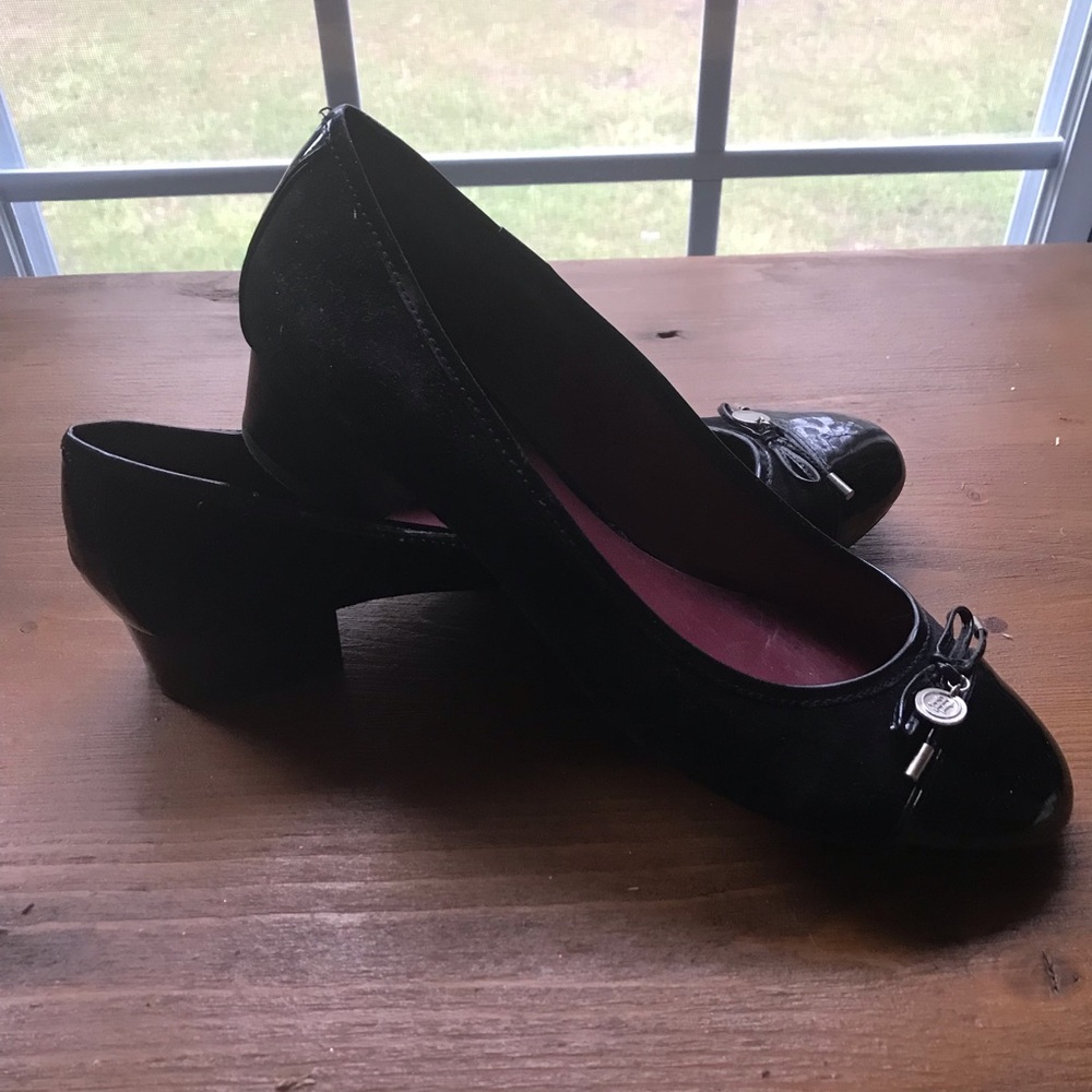 Classic Black Pumps